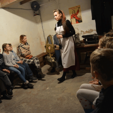Музей-аптека Доктора Пеля: экскурсия в бомбоубежище времен блокадного Ленинграда