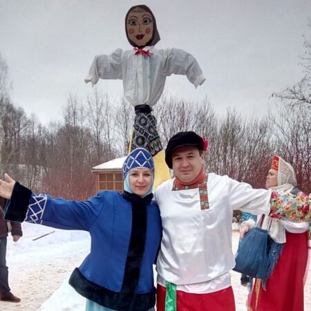 Масленица со скоморохами подземелья в Саблинских пещерах